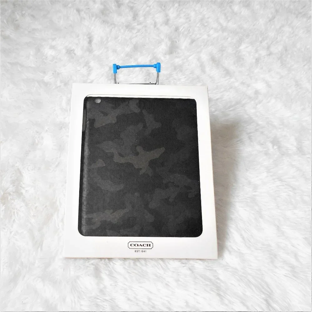 Coach Heritage Signature iPad Case